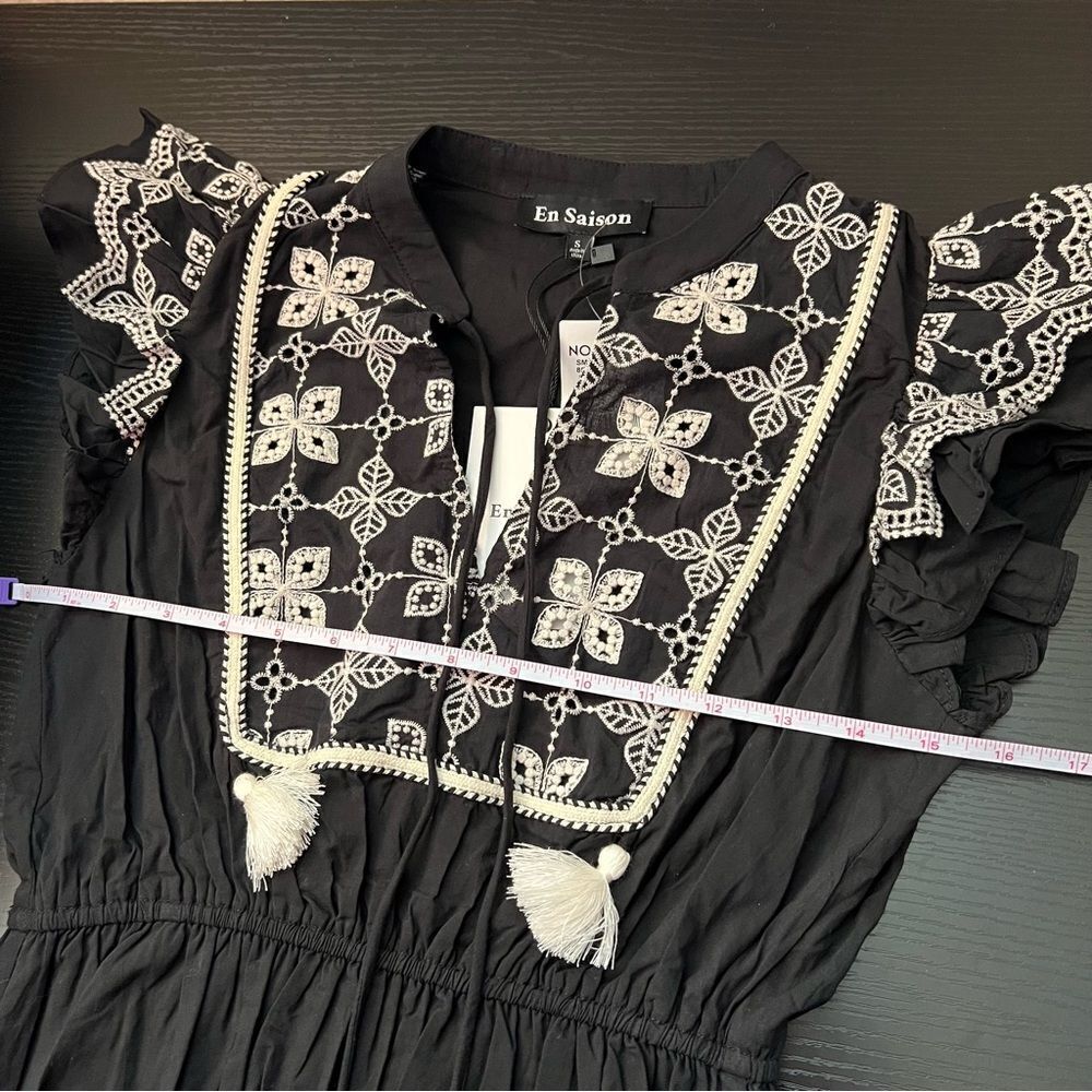 En Saison Women’s Ottis Floral Embroidered Mini Dress Black White Small NWT - Picture 12 of 14